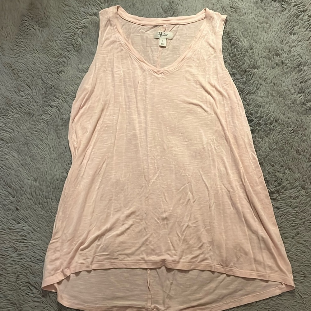 Pink beachy long v-neck tank